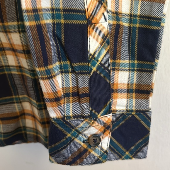 Dickies Crafted for Women VGUC yellow, blue, green plaid button down. Cotton - Picture 6 of 11
